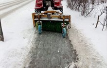 Фото 58: Для посипання доріг від ожеледиці минулої доби використано 527 м3 піскосуміші та 186 м3 солі