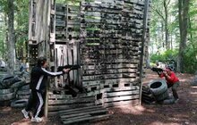 Фото 12: Максимум задоволення: львівські панянки поважного віку зіграли у лазерний бій
