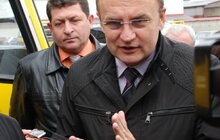Фото 8: У Львові громадський транспорт облаштовують пристроями навігації. 