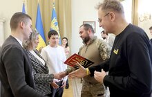 Фото 5: “Дякуємо за справжнього Захисника” - у Львові вручили подяки рідним захисників 24-ї бригади, які захищають Україну