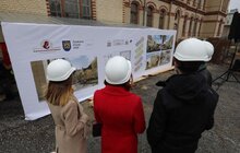 Фото 2: У Львові заклали капсулу під будівництво нової лікарні Медичного центру Святої Параскеви