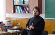 Фото 5: Духовні зустрічі священиків із вчителями та учнями