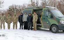 Фото 3: Завдяки хору «Гомін» військова розвідка отримала дві модернізовані медичні евакуаційні машини