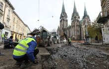 Фото 12: Ремонтні роботи на перехресті вулиць Бандери – Городоцька проводитимуть цілодобово: мешканцям прилеглих будинків компенсуватимуть незручності