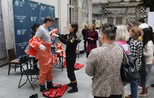 Фото 27: Безпека в умовах війни: львівські рятувальники проводять спеціальні навчання для містян