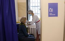Фото 8: Всі охочі мають змогу прийти на вакцинацію в міську Ратушу
