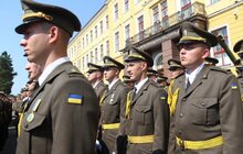 Фото 2: В Академії сухопутних військ ім. гетьмана Петра Сагайдачного відбувся ритуал випуску офіцерів ЗСУ