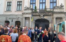 Фото 1: У Львові попрощались з Героєм Василем Островським