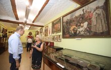 Фото 1: В Нікополі львів’яни вшанували захисників України