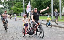 Фото 8: «Кручу педалі, щоб вони жили»: Львів подвоїв зібрану суму — на лікування дітей скерують 1,8 млн грн (фото)