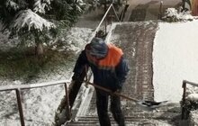 Фото 4: Львів засніжило: цієї ночі місто прибирало 68 одиниць техніки та понад 1 тис двірників