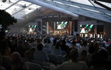 Фото 1: Leopolis Jazz Fest: концерт на сцені в парку культури у перший день фестивалю