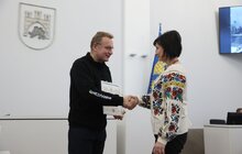 Фото 4: 100 львівських педагогів отримали по 25 000 гривень (відео)
