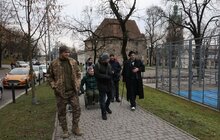 Фото 37: У Львові запустили безкоштовні екскурсії для військових, що лікуються у місті (відео)