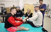 Фото 21: 2,5 мільйони для НЕЗЛАМНИХ: Оля Полякова разом із захисником з Азовсталі Михайлом Діановим приїхали до Львова