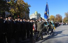 Фото 3: На площі біля пам’ятника Т. Шевченку відбулись урочистості з нагоди Дня захисника України