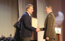 Фото 6: Андрій Садовий привітав військовослужбовців з Днем Збройних Сил України та вручив їм відзнаки