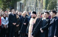 Фото 7: На Личаківському кладовищі у Львові вшанували пам’ять Володимира Івасюка