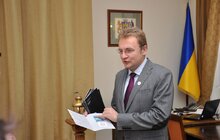 Фото 8: Львів отримав Вифлеємський вогонь