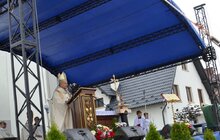 Фото 32: Сьогодні на парафії св. Папи Івана Павла ІІ освятили пам’ятник на його честь