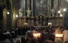 Фото 2: На благодійному концерті для лікування львів’янки зібрали понад 5 тис грн.