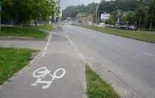 Фото 2: У Львові продовжують облаштовувати велодоріжки: роботи тривають на низці вулиць