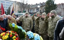 Фото 10: «Війна завершується тоді, коли з почестями хоронять останнього воїна, який брав в ній участь», - А. Садовий