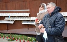 Фото 9: Родини Героїв Небесної Сотні прикрасили Меморіал пам’яті Героїв Небесної Сотні до новорічних та різдвяних свят