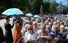 Фото 6: У Львові тисячі вірян попрощались з Блаженнішим Любомиром Гузаром