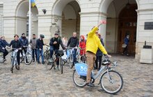 Фото 11: У Львові вперше провели позачергове засідання виконавчого комітету на велосипедах