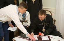 Фото 6: У Львові погасили сувенірну поштову марку із зображенням Собору Юра