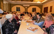 Фото 4: Львів’янки літнього віку відзначили свято весни у святковій дружній атмосфері