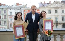 Фото 6: Міський голова Андрій Садовий подякував студенткам-медикам, які врятували життя чоловікові у львівському трамваї