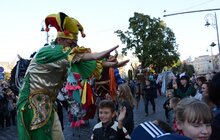 Фото 23: Карнавальною ходою у Львові розпочався «Золотий Лев на вулиці – 2017»