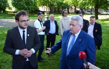 Фото 10: У Замарстинівському сквері висадили перше символічне дерево, ознаменувавши старт його реконструкції
