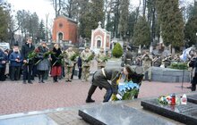 Фото 9: У Львові вшановують пам’ять Героїв Крут