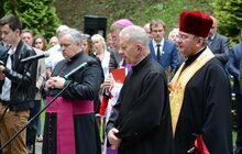 Фото 16: У Львові вшанували пам’ять розстріляних професорів на Вулецьких пагорбах