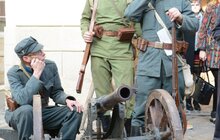 Фото 6: У Львові просто неба провели масовий урок історії з нагоди 100-річчя ЗУНР