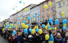 Фото 7: Львів’яни спільно виконали Державний гімн України