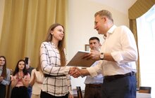Фото 3: «За хороші результати у навчанні треба дякувати і любити треба грошима», — А. Садовий
