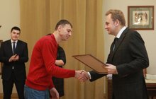 Фото 6: З нагоди Міжнародного дня волонтера мер Львов відзначив найкращих волонтерів Львова