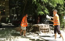 Фото 4: У Франківському районі міста облаштовують сквер на вул. Японській