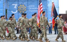 Фото 39: У Львові на найбільшому флагштоку урочисто підняли прапор України