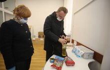 Фото 13: У Львові потребуючих осіб безкоштовно забезпечують продуктовими наборами