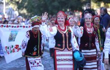 Фото 4: У центрі Львова відбулася урочиста хода людей поважного віку