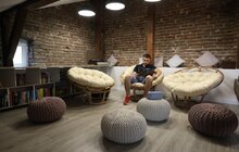 Фото 5: На вул. Шевченка, 270а відкрилась оновлена «Бібліотека сад»