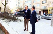 Фото 15: «Останні два роки ми дуже багато уваги приділяємо міжквартальним дорогам і дворикам», - А. Садовий