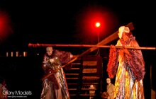 Фото 23: Відкриття фестивалю «Золотий лев» вуличною виставою «Вишневий сад» за п'єсою А. П. Чехова
