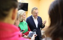 Фото 18: «Ми плануємо відкрити ще чотири такі центри, щоб у кожному районі міста був центр», — А. Садовий