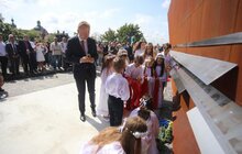 Фото 30: «Ми плануємо, що вже наступного року буде збудований пішохідний міст», — Андрій Садовий про другу частину Меморіалу Небесної Сотні